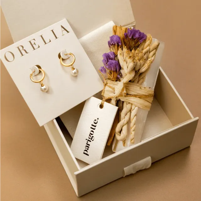 Orelia Pearl Hoop gaveæske guld perle øreringe