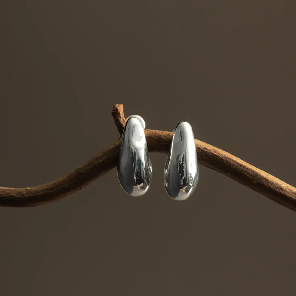 Orelia Organic Teardrop stud øreringe sølv