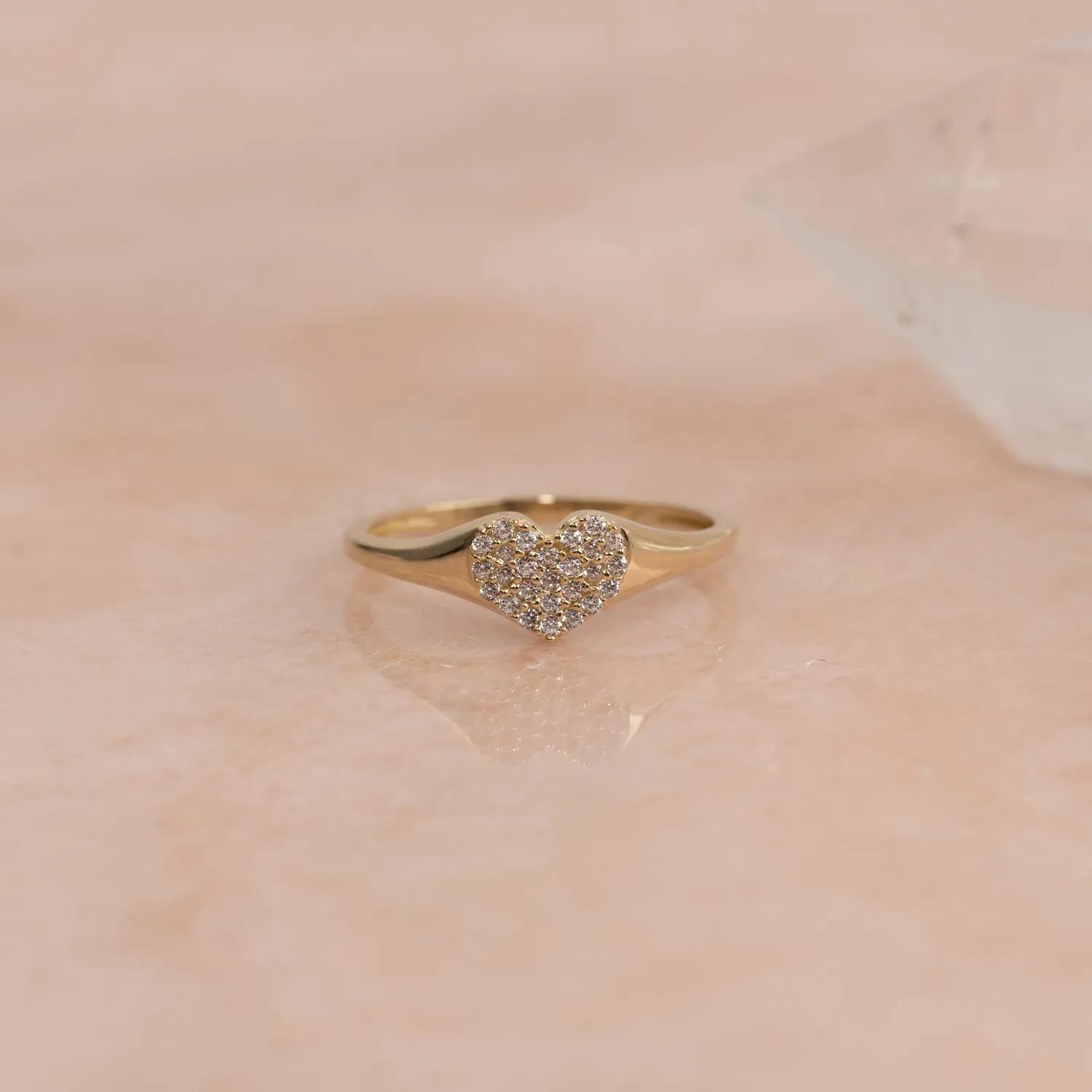 Sisi Copenhagen Alva Crystal Heart ring 9 kt guld zirkonia