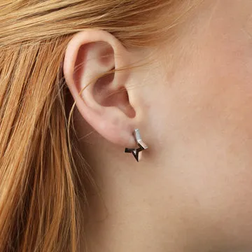 TIMI OF SWEDEN Vilda stjerne hoops øreringe forgyldt 16 mm
