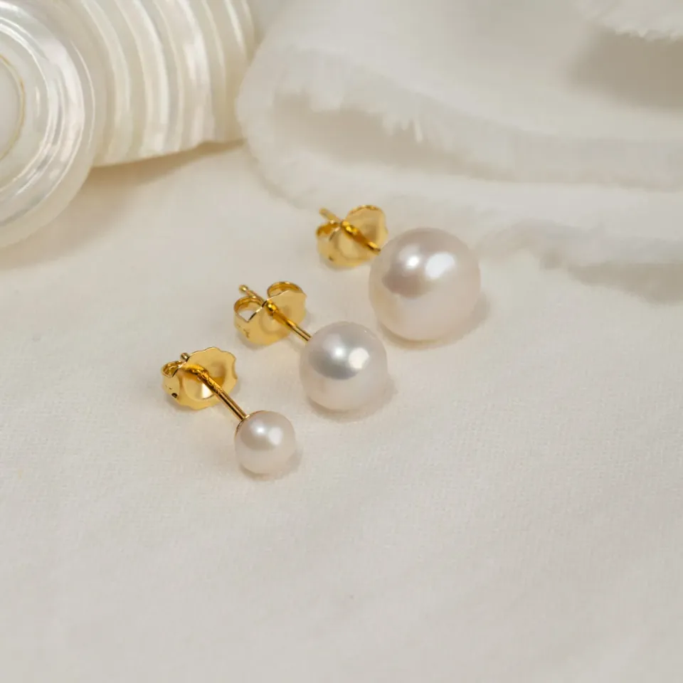 Sisi Copenhagen Simple perleørestikker guld 5 mm par