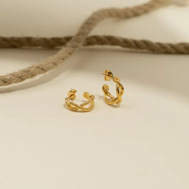 Sisi Copenhagen Winnie Small Golden creoler forgyldt 15 mm