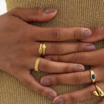 Timi of Sweden Kara Hug Me ring justerbar guld