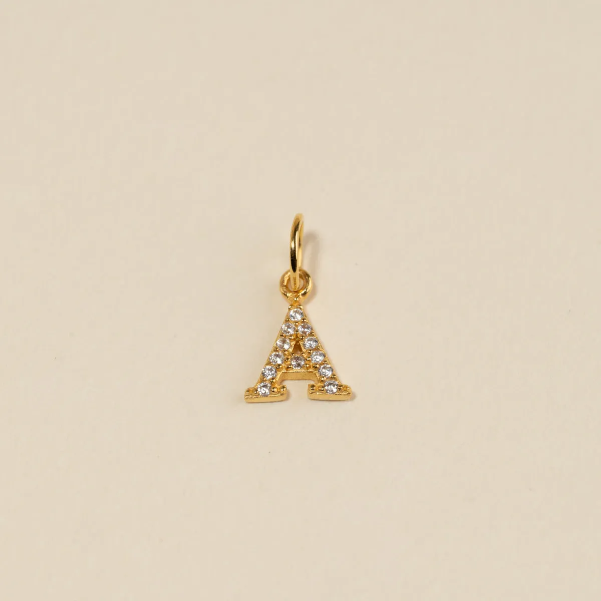 Sisi Copenhagen Letter Crystal bogstavvedhæng forgyldt A-Z