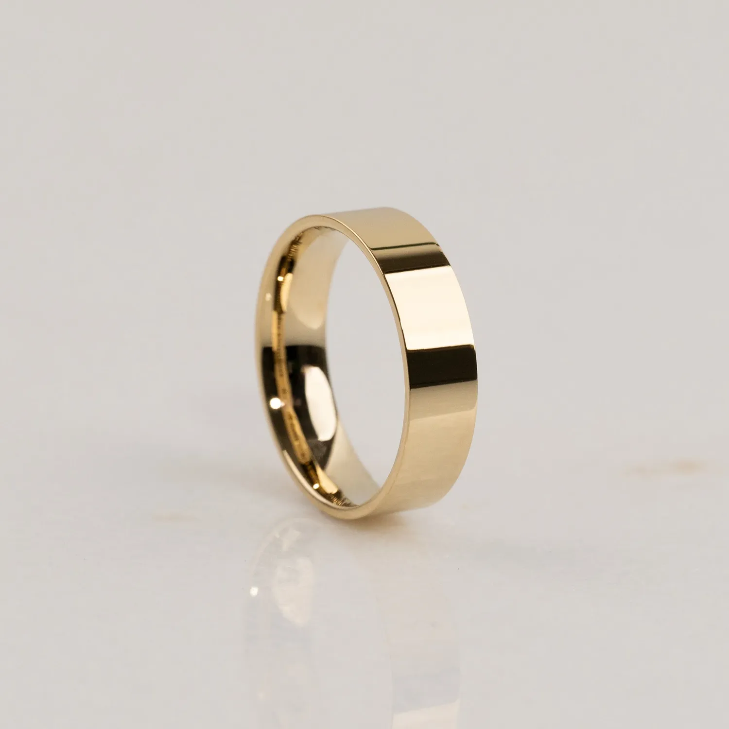 Sisi Copenhagen Simple Flat Comfort Wedding Band YG ring guld
