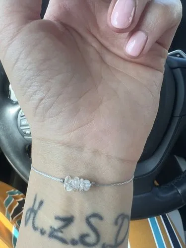 TIMI OF SWEDEN Amethyst Chip armbånd ametyst justerbar