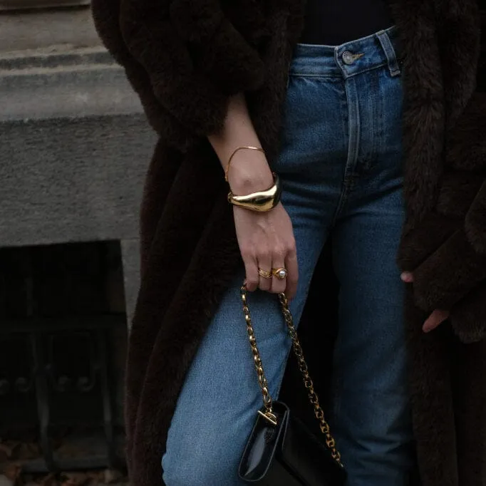 Orelia Statement Wave bangle forgyldt