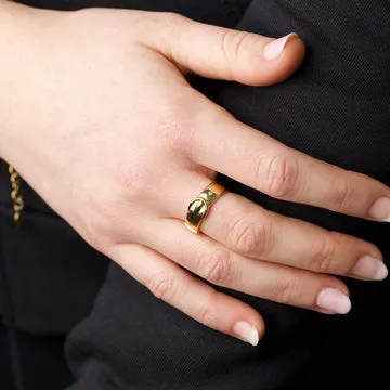 TIMI OF SWEDEN Ayla ring rustfrit stål guld vandtæt