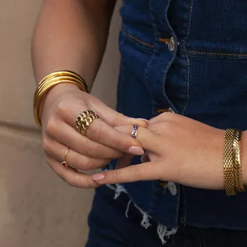 TIMI OF SWEDEN Bea ring croissant guld justerbar