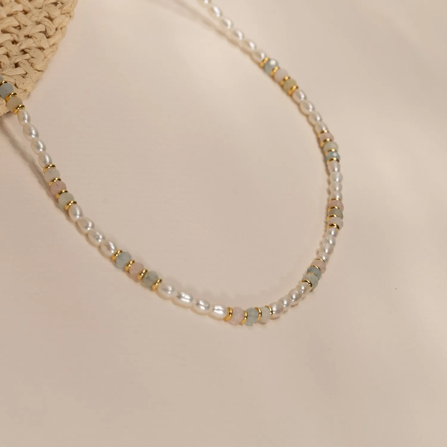 Sisi Copenhagen Dora Morganite Pearl Golden halskæde 42 cm