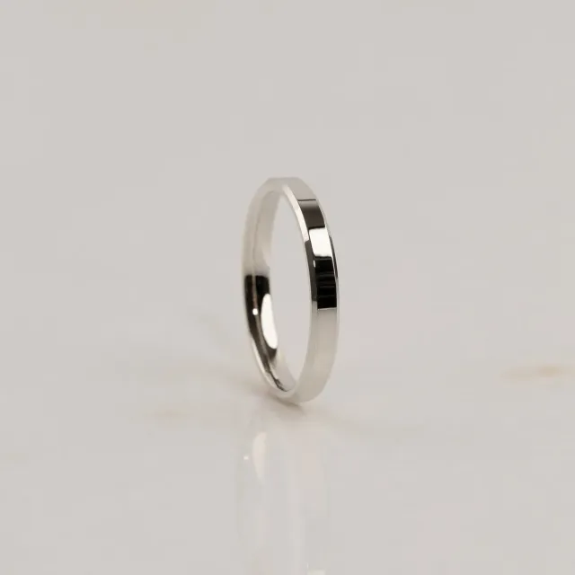 Sisi Beveled Flat Comfort vielsesring hvidguld 3,5mm