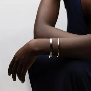 TIMI OF SWEDEN Leia Star armbånd guld waterproof