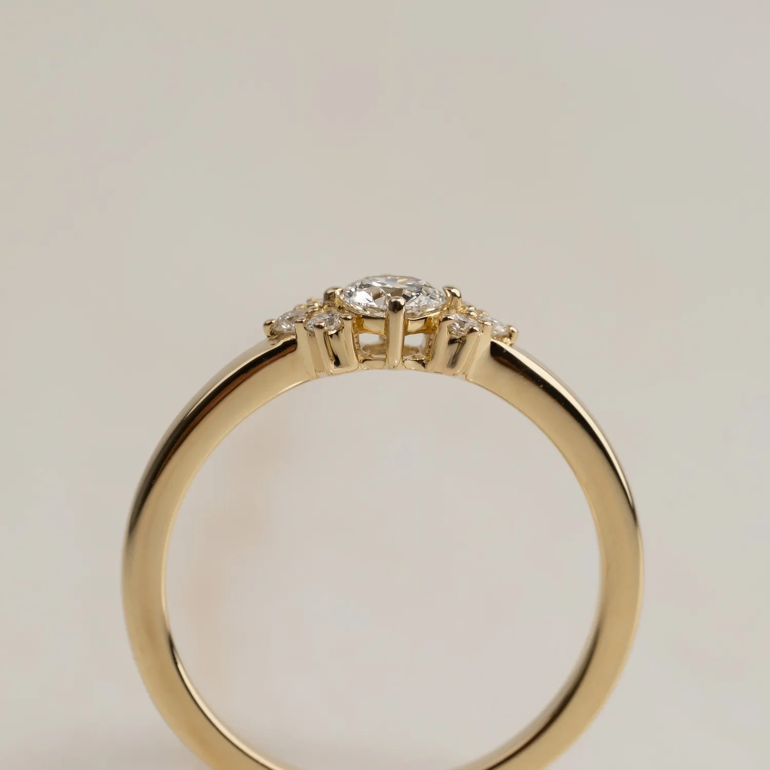 Sisi Copenhagen Delicate Cluster diamantring 0,40 ct guld