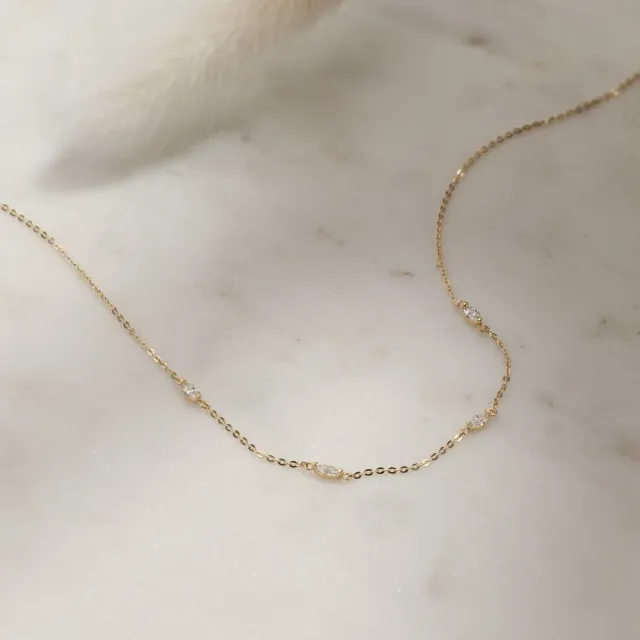 Sisi Copenhagen Madeline Crystal guld halskæde zirkonia