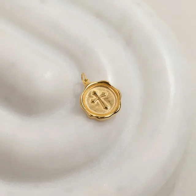 Sisi Copenhagen Elise Cross vedhæng forgyldt kors