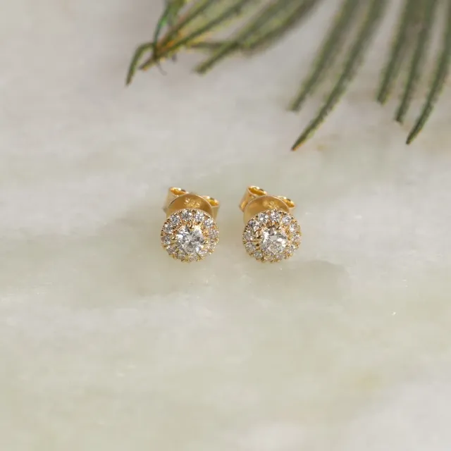 Sisi Copenhagen Halo 0,5 ct ørestikker guld lab-diamant