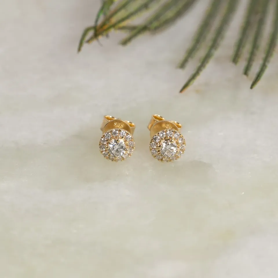 Sisi Copenhagen Halo 0,5 ct ørestikker guld lab-diamant
