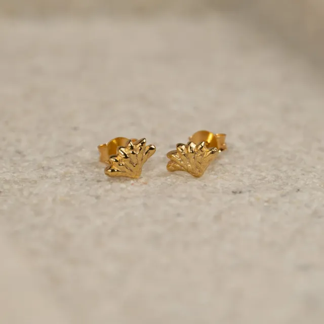 Sisi Copenhagen Shelly Golden Stud ørestikker 8 mm forgyldt