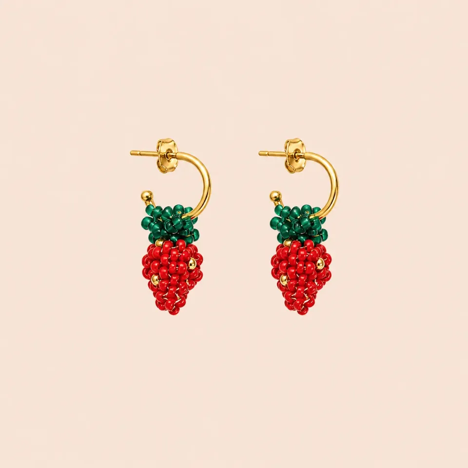Lulo Jewelry Strawberry Hoops øreringe forgyldt jordbær