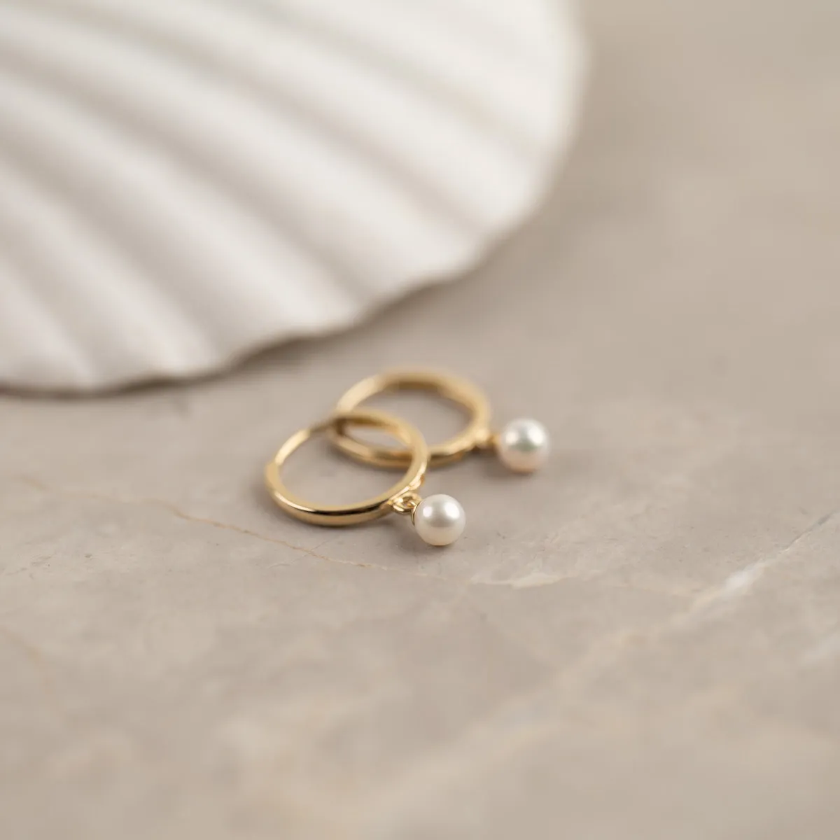 Sisi Copenhagen Enya Pearl creoler massivt guld perle