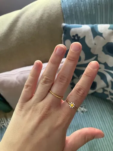 TIMI OF SWEDEN Evi Thin Twisted ring forgyldt str. 17
