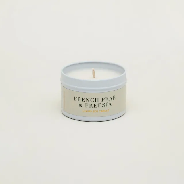 Orelia French Pear Freesia duftlys tin 10 timer