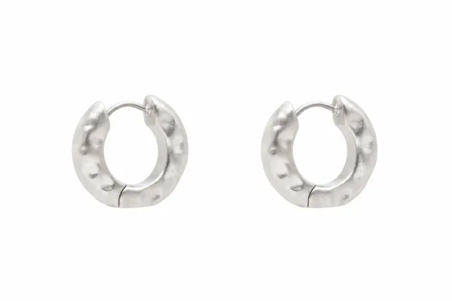 Wos Gunvor Mini creoler sølv mat 1,5 cm
