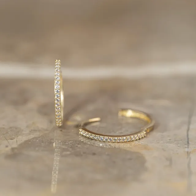 Sisi Copenhagen Alissa creoler guld 9 kt 18 mm zirkonia