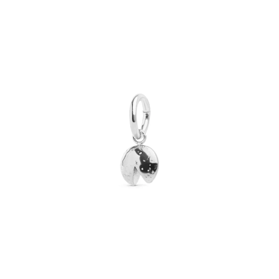 TIMI OF SWEDEN Minoo fortune cookie charm guld