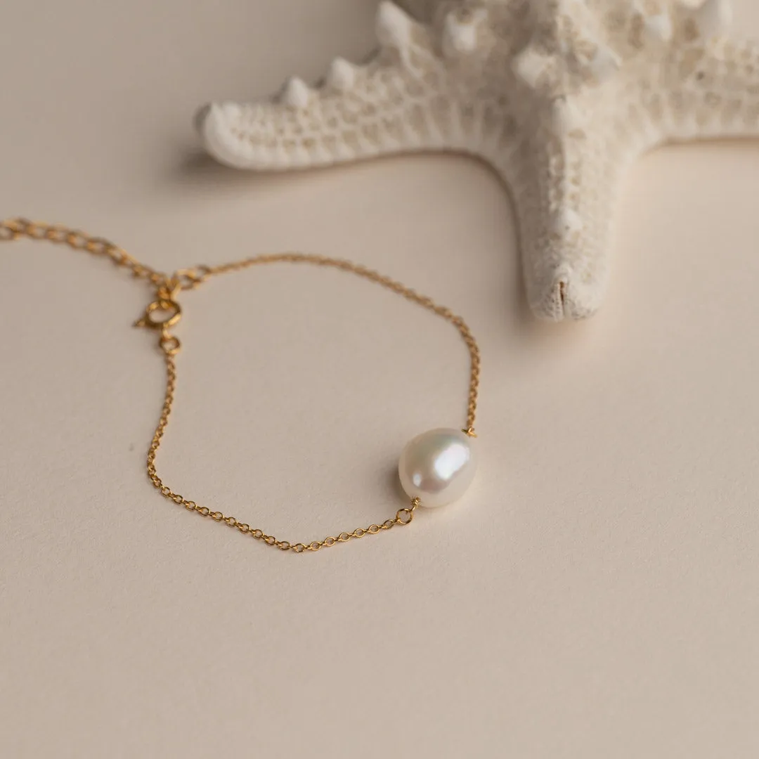 Sisi Copenhagen Noella Pearl armbånd forgyldt barokperle