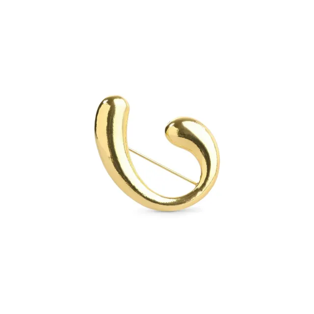 Timi of Sweden Novelia skulpturel broche guld 44 mm