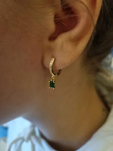 Timi of Sweden Arya hoop øreringe grøn krystal 7 mm