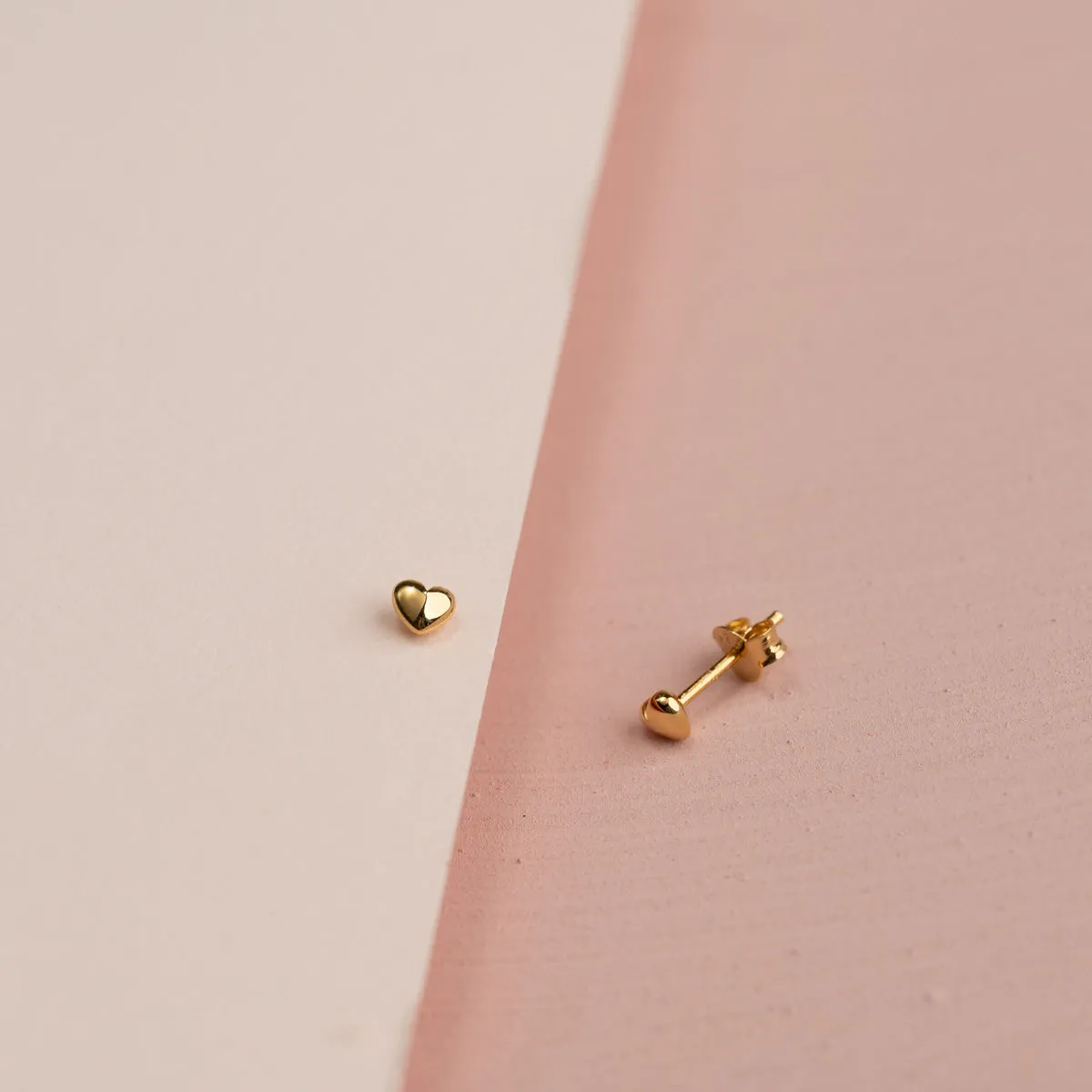 Sisi Copenhagen Valentina ørestikker 4 mm hjerte guld