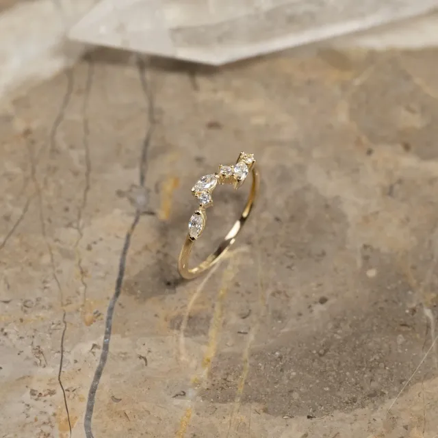 Sisi Copenhagen Catalina Crystal solid gold ring klar zirkon