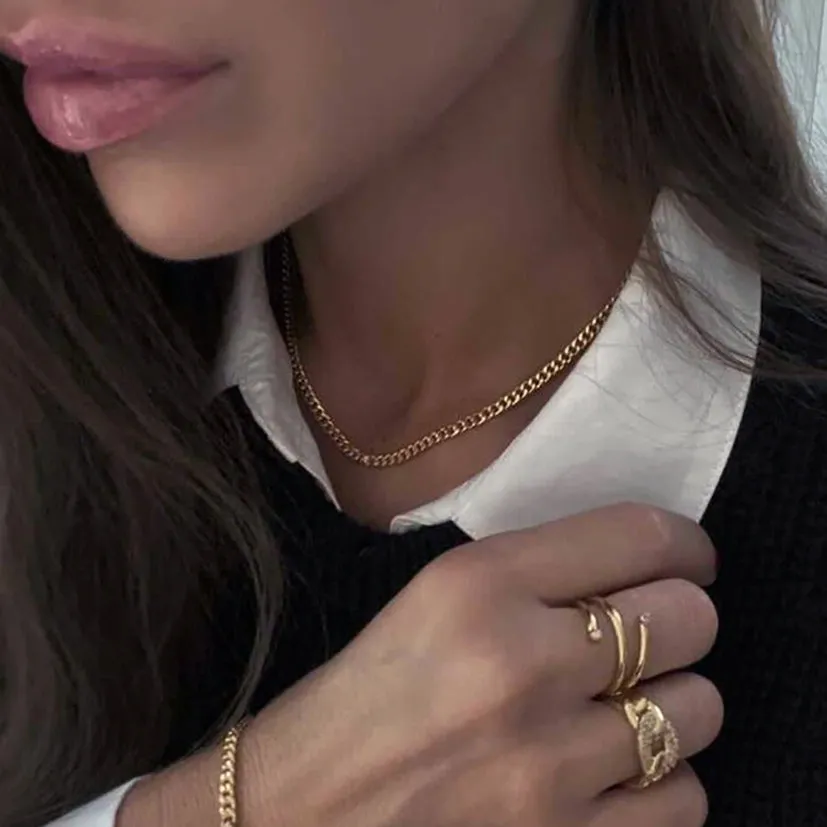 Bykjaergaard Infinity halskæde forgyldt diamant