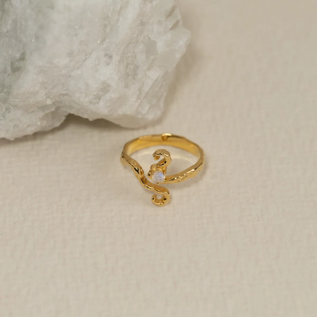 Sisi Copenhagen Aurelia månesten ring forgyldt 18kt