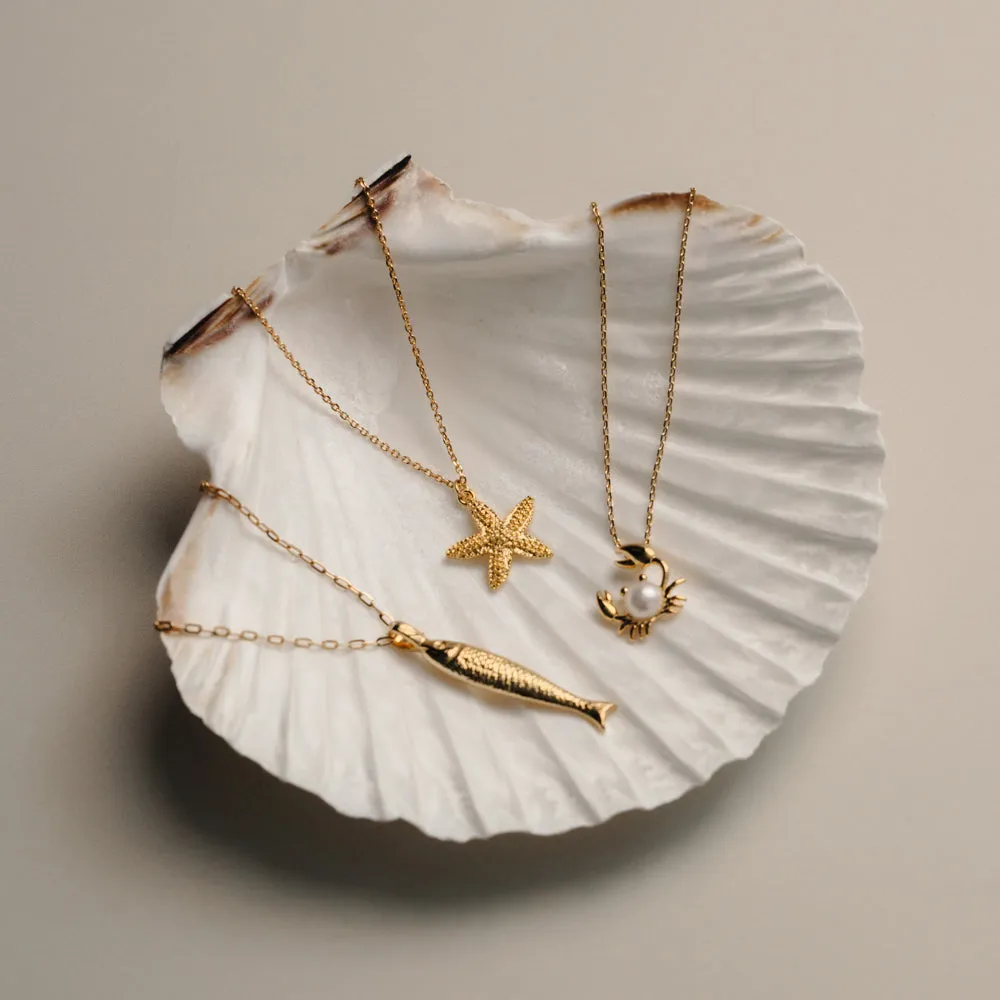 Orelia Pearl Crab Charm halskæde guld med perle