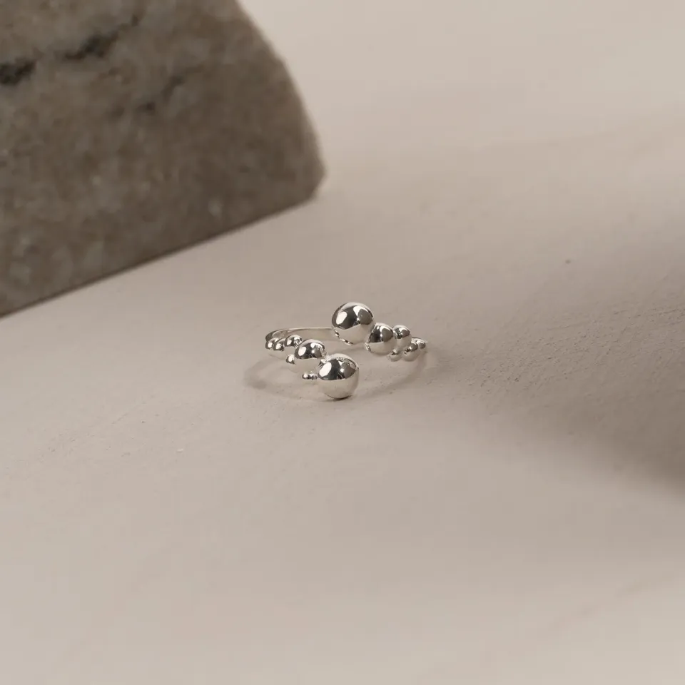 Sisi Copenhagen Paloma ring sølv åbent kugledesign