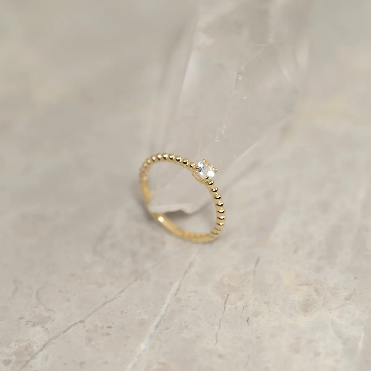 Sisi Copenhagen Ingrid Crystal solid gold ring guldring 9 karat zirkon
