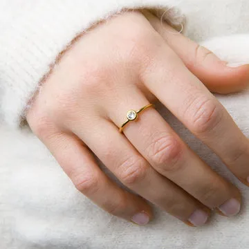 TIMI OF SWEDEN Lovelia krystal ring stål str. 17,5