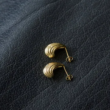 TIMI OF SWEDEN Marta Drop Studs øreringe forgyldt