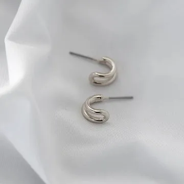 TIMI OF SWEDEN Two Rings ørestikker guld 10 mm 2-i-1