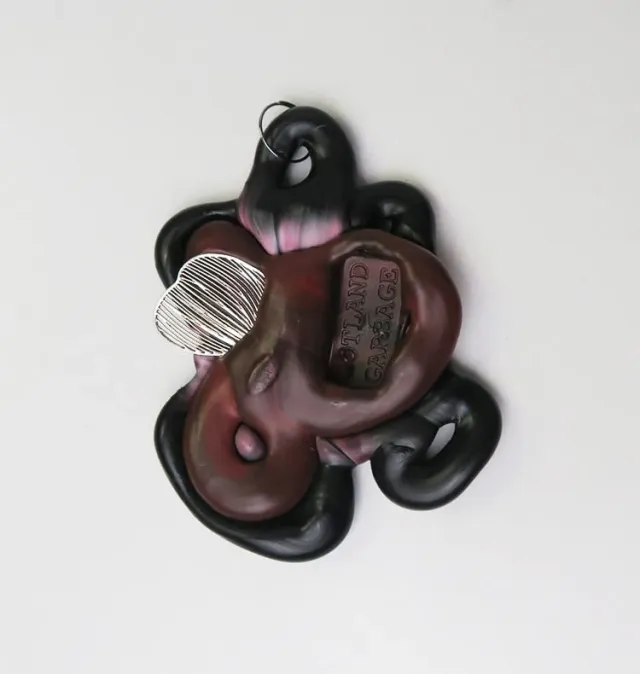 Wos Mini Flower berlock genbrugsplast unik