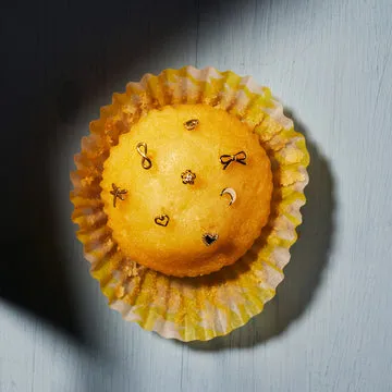 TIMI OF SWEDEN Juniper hjerte ørestikker guld