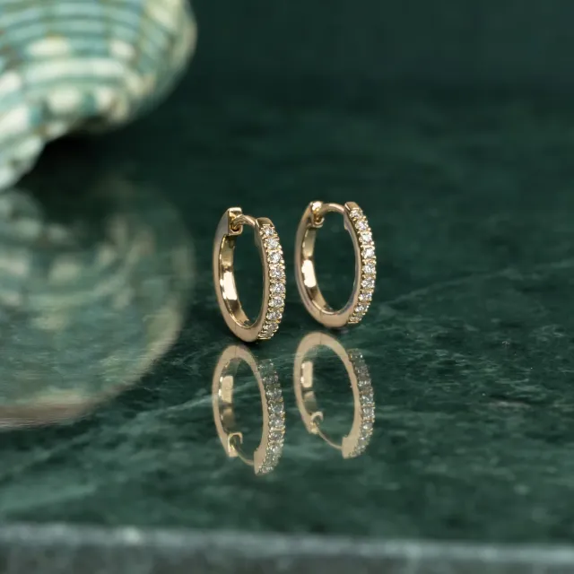Sisi Copenhagen Classic diamantcreoler 0,15 ct 14 kt guld