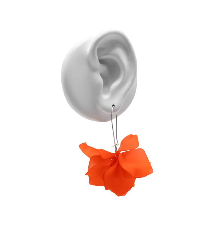 Wos WOS UP Petal øreringe rød mat 6 cm