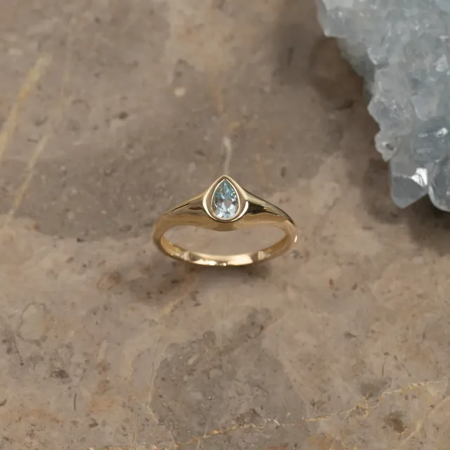 Sisi Copenhagen Luna Blue Topaz ring 9 kt guld