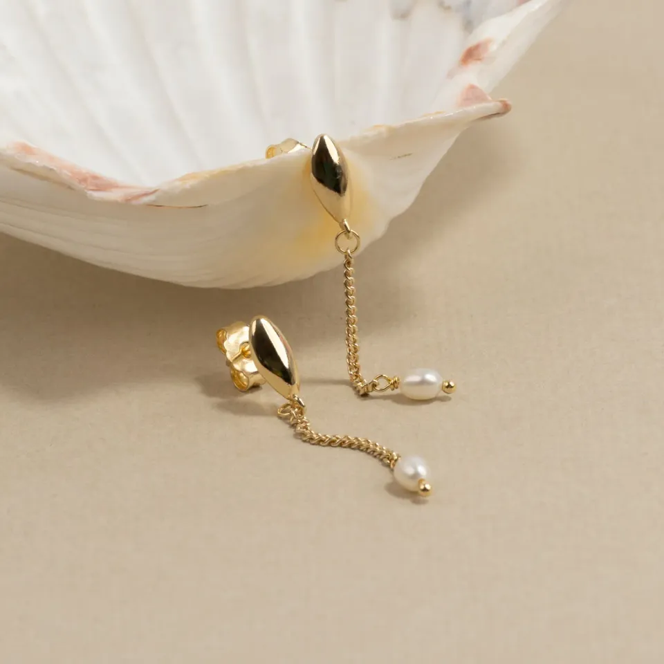 Sisi Copenhagen Alba Pearl Golden øreringe forgyldt