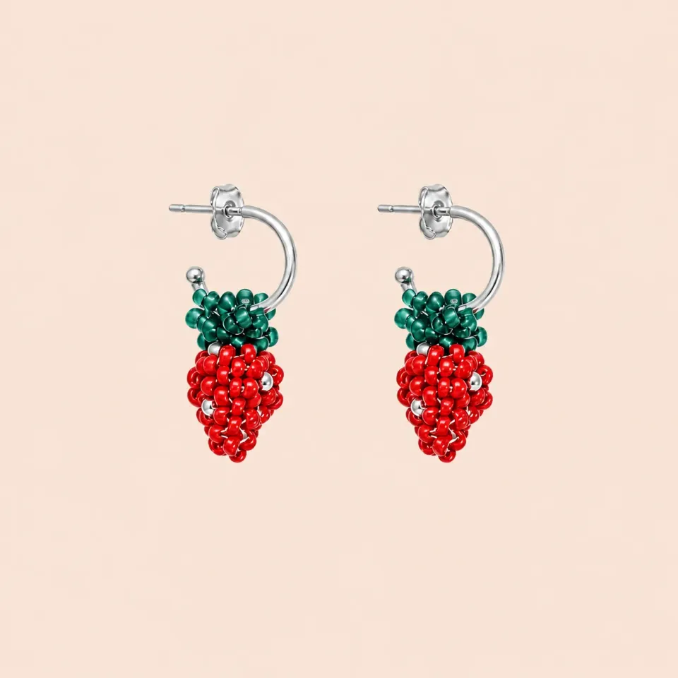 Lulo Jewelry Strawberry Hoops øreringe sølv jordbær