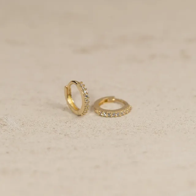Sisi Copenhagen Alissa Crystal 10mm creoler 9 kt zirkonia